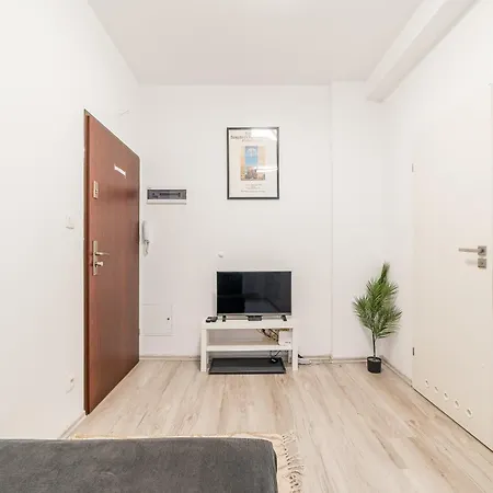 Mostowa 13 - Darmowy 
